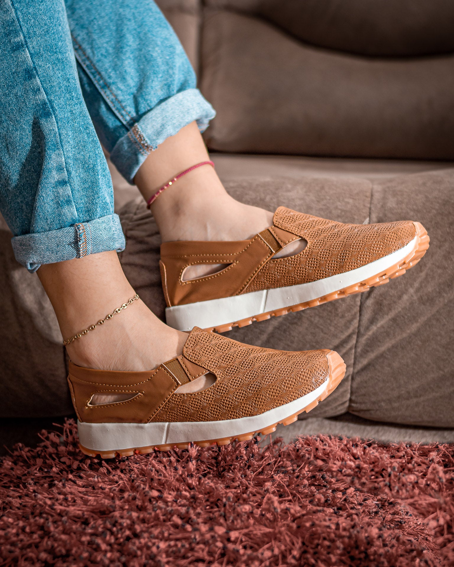 MAFALDA OXFORD ELITE: EMPODERAMIENTO EN CADA PASO