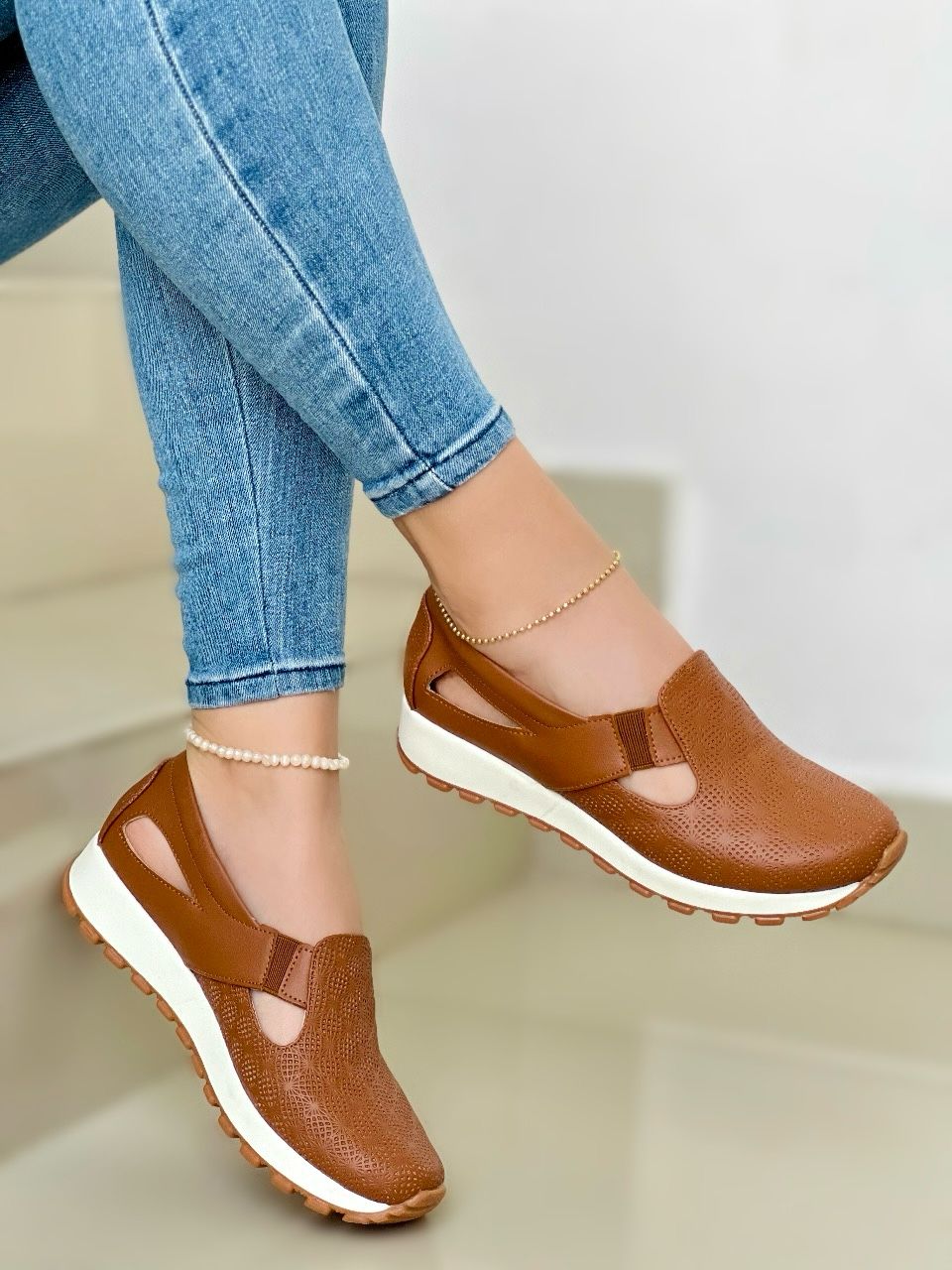 MAFALDA OXFORD ELITE: EMPODERAMIENTO EN CADA PASO